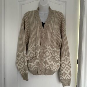 Vintage geometric beige cardigan